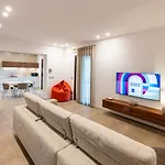 Vento Di Gisira Luxury